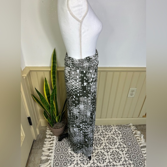 Sonoma Green Tie-Dye Boho Maxi Skirt S Soft Stretch Waist Earthy Vibes - Picture 4 of 12